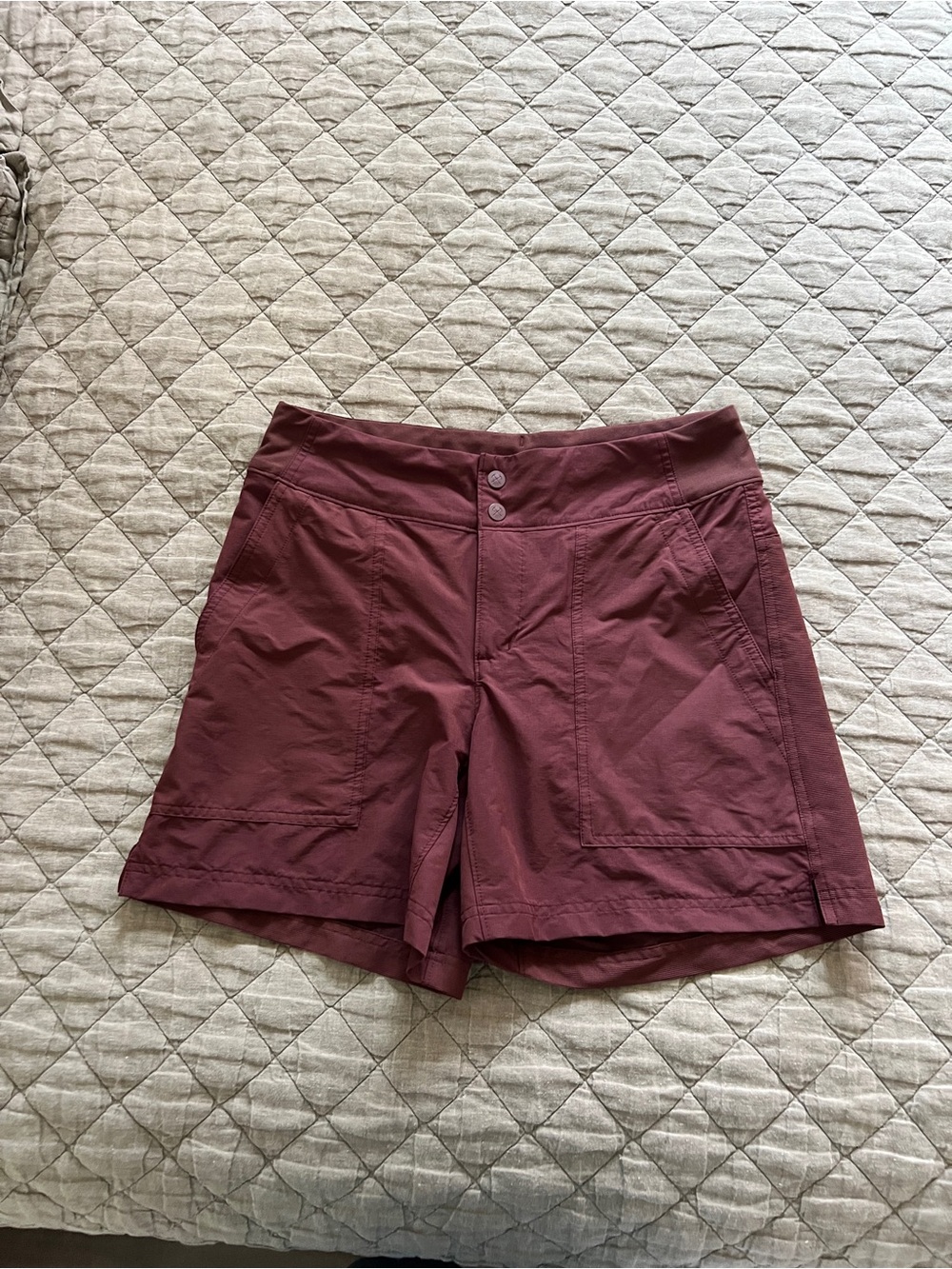 REI Women's Burgundy Outdoor Stretch Shorts